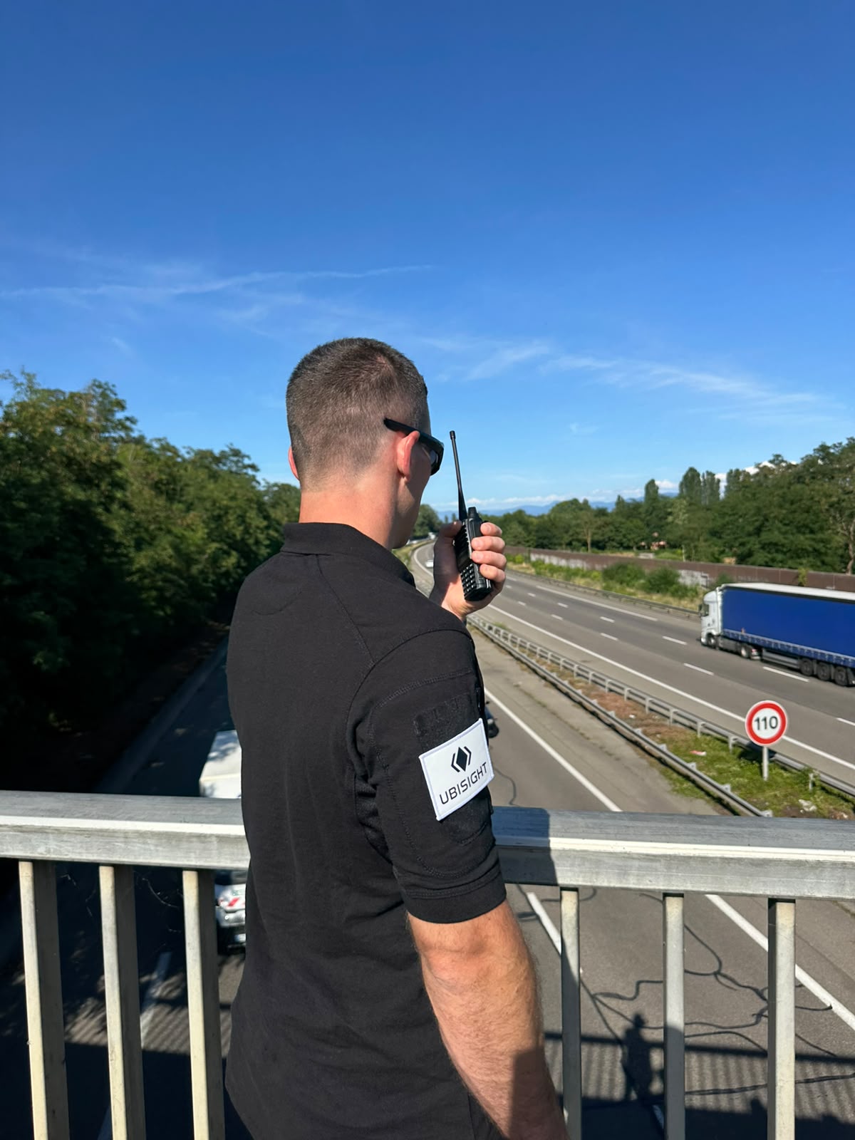 On watch over public infrastructure with the TCOM_1.